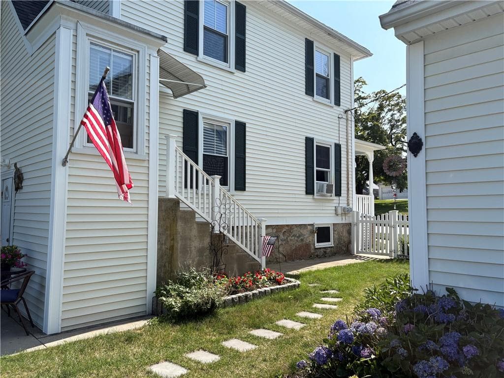 65 Summit Avenue photo 43