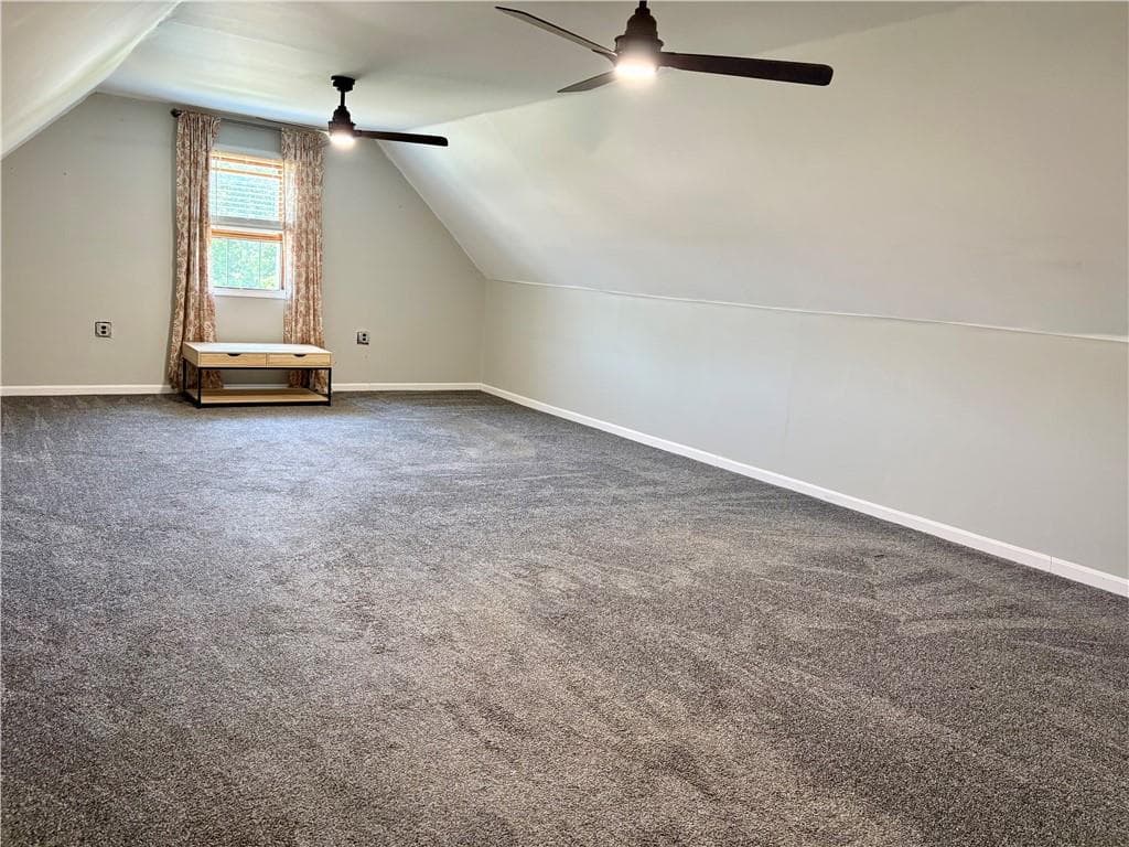 65 Summit Avenue photo 32