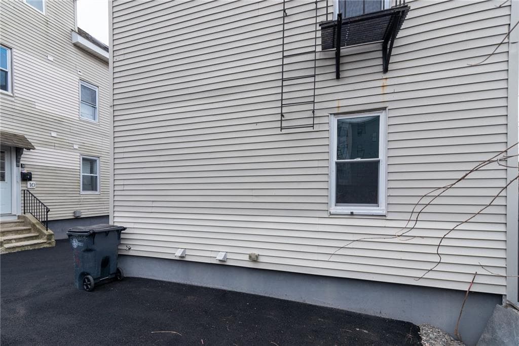 8 10 Marcello Street photo 5