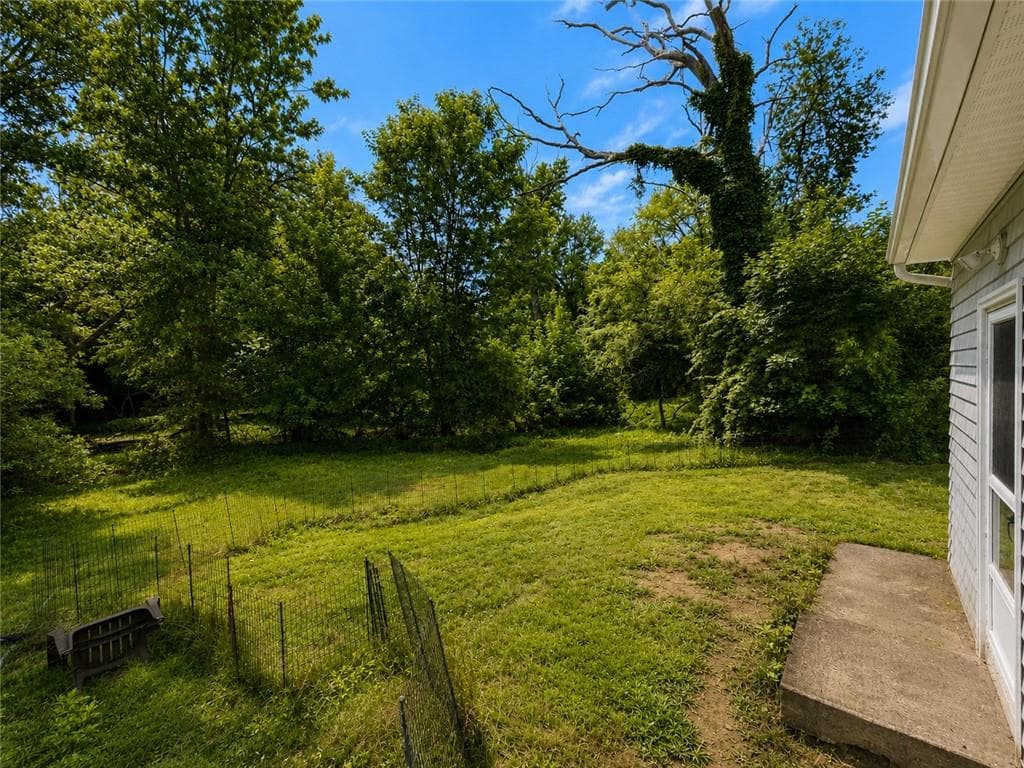 Single Family Residence at 123 Wampanoag Road, Warwick, photo 9 of 12