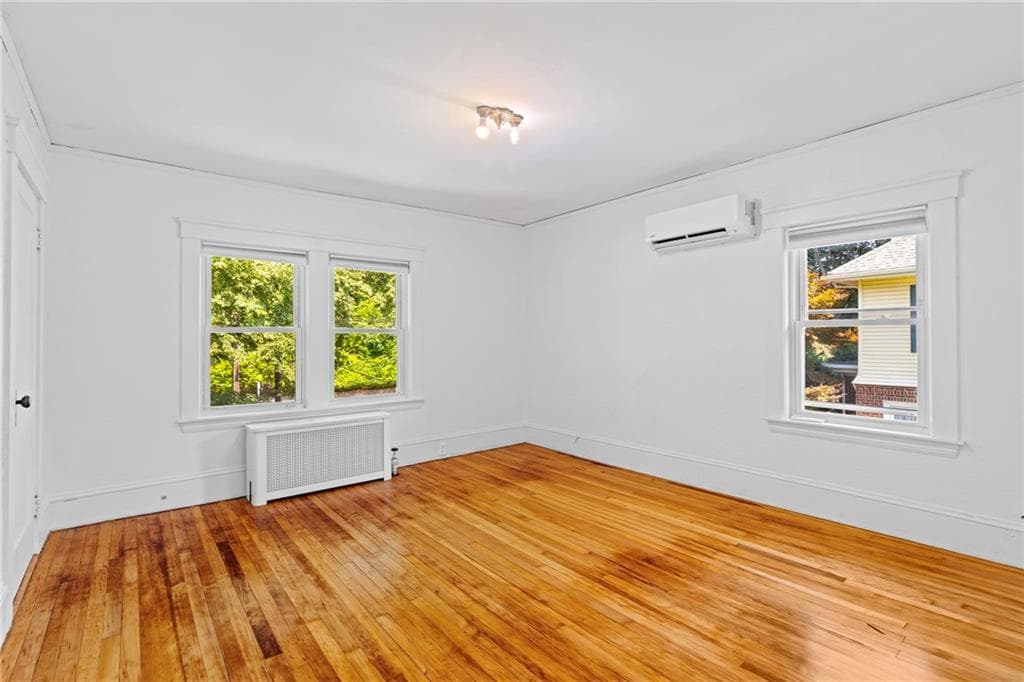 Single Family Residence at 544 Harris Avenue, Woonsocket, photo 22 of 38