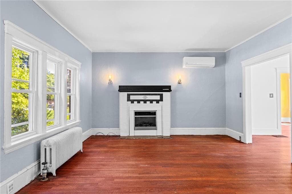 Single Family Residence at 544 Harris Avenue, Woonsocket, photo 8 of 38