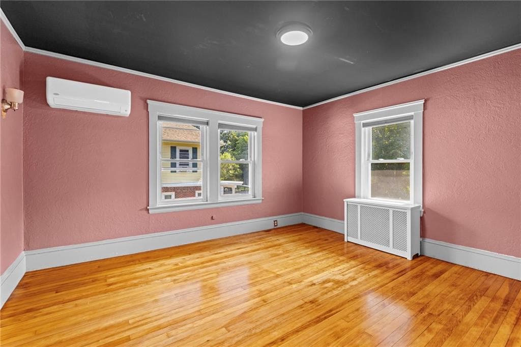 Single Family Residence at 544 Harris Avenue, Woonsocket, photo 21 of 38