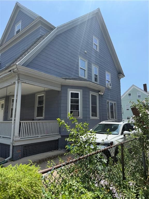272 Washington Avenue photo 3