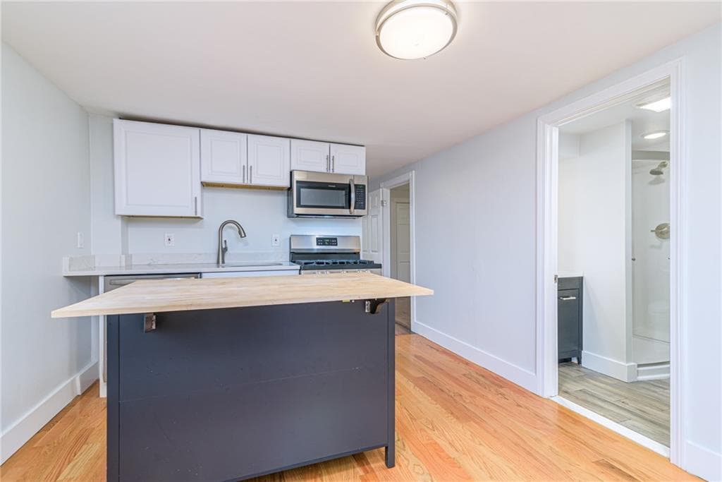 8 10 Marcello Street photo 17