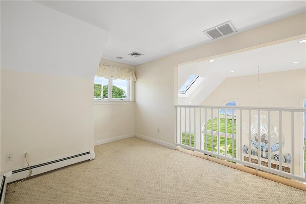 Single Family Residence at 139 Hemlock Avenue, Warwick, photo 20 of 50