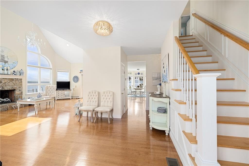 Single Family Residence at 139 Hemlock Avenue, Warwick, photo 14 of 50
