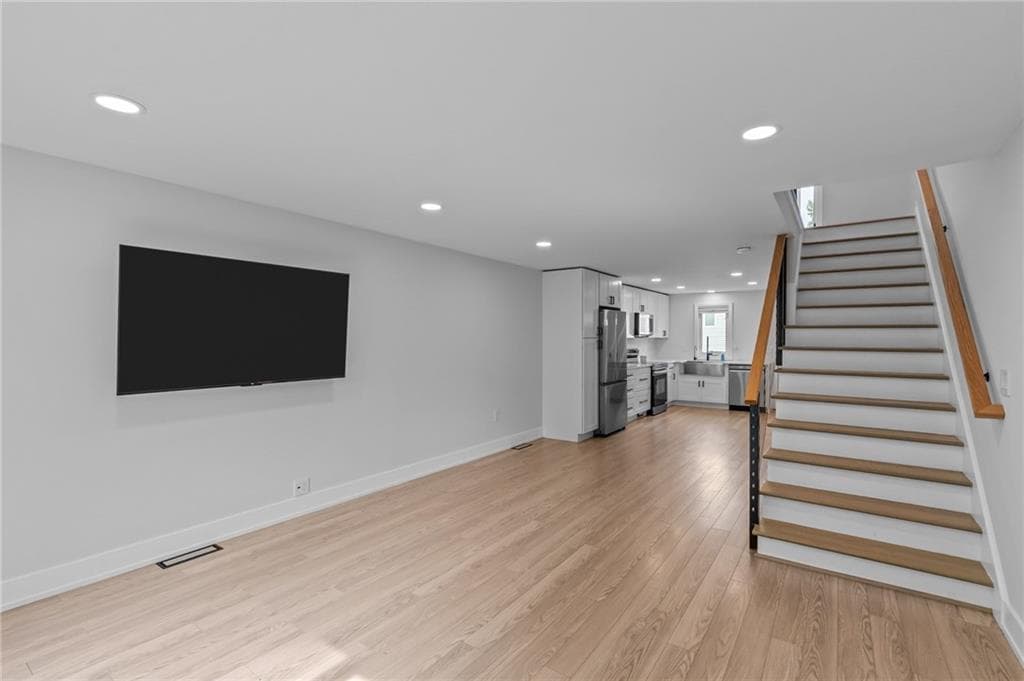 41 Dale Avenue UNIT D photo 9