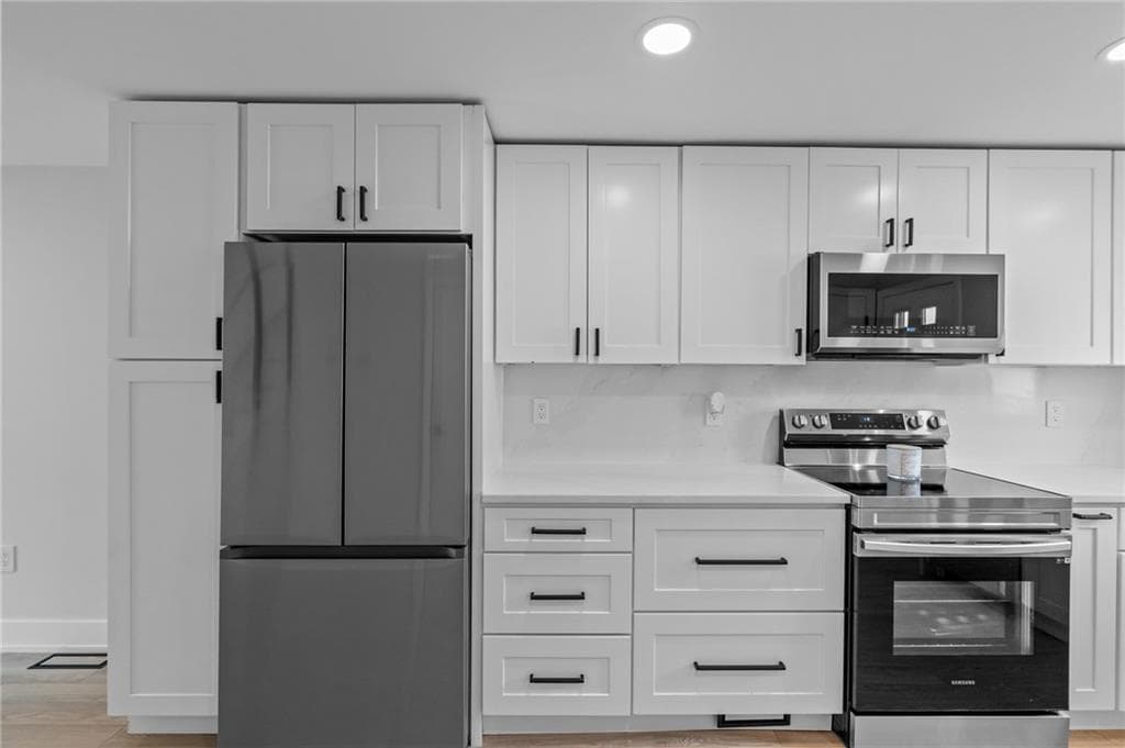 41 Dale Avenue UNIT D photo 4