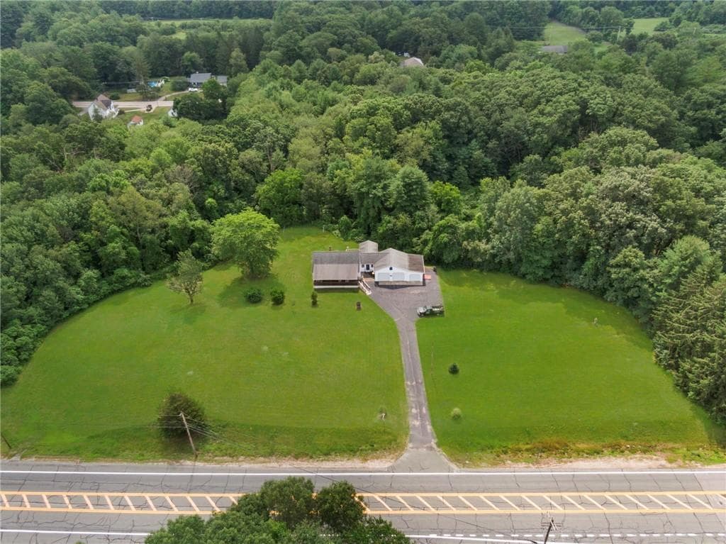 Single Family Residence at 1505 Broncos Highway, Burrillville, photo 4 of 41
