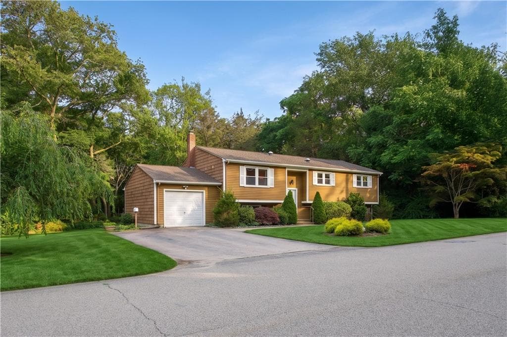 102 Windward Walk photo 2