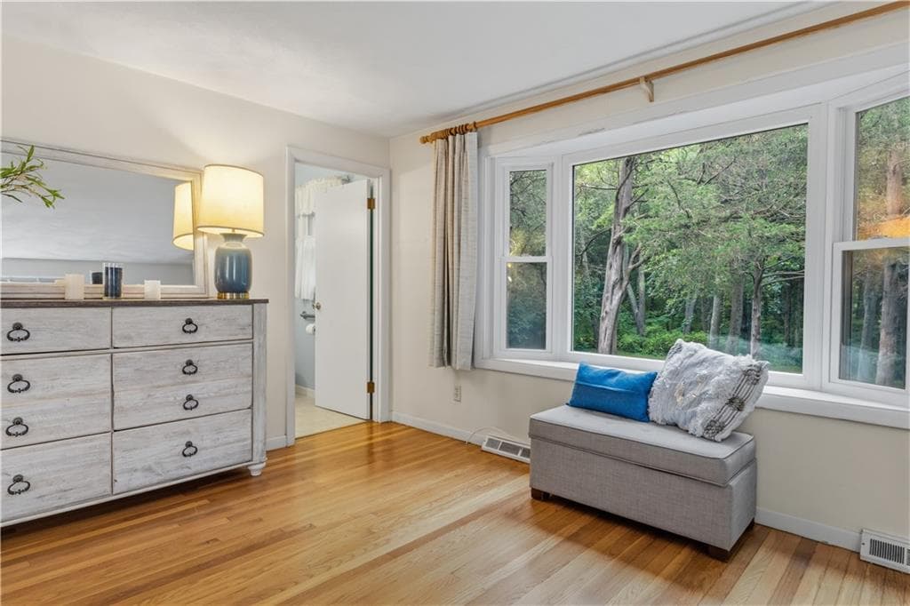 102 Windward Walk photo 22