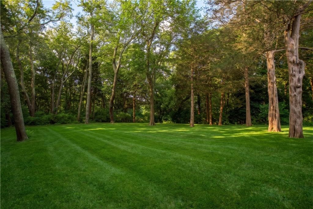 102 Windward Walk photo 5