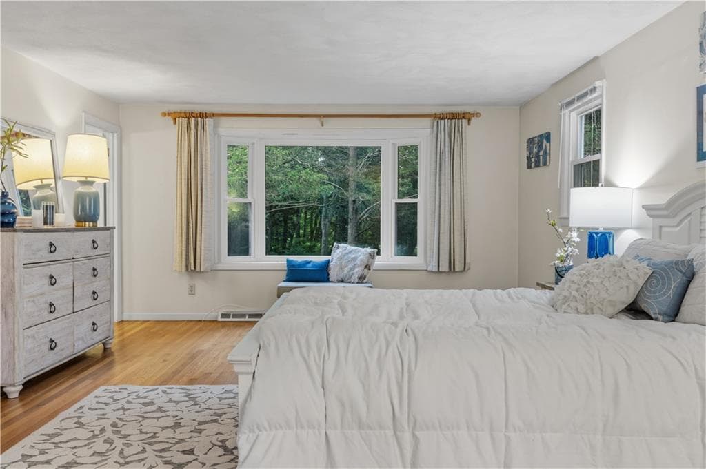 102 Windward Walk photo 20