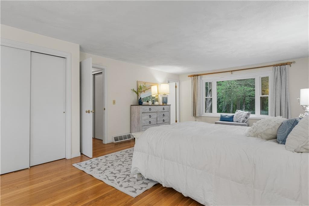 102 Windward Walk photo 21