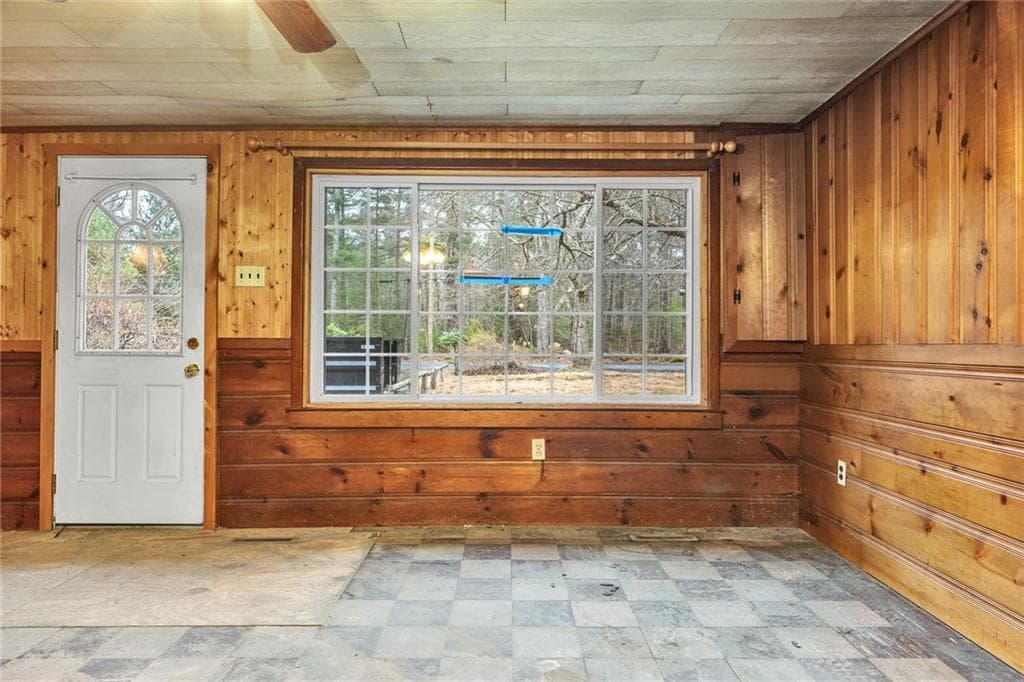 Single Family Residence at 119 Breakheart Hill Road, West Greenwich, photo 14 of 30