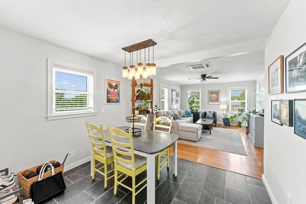 41 Rochambeau Avenue photo 17