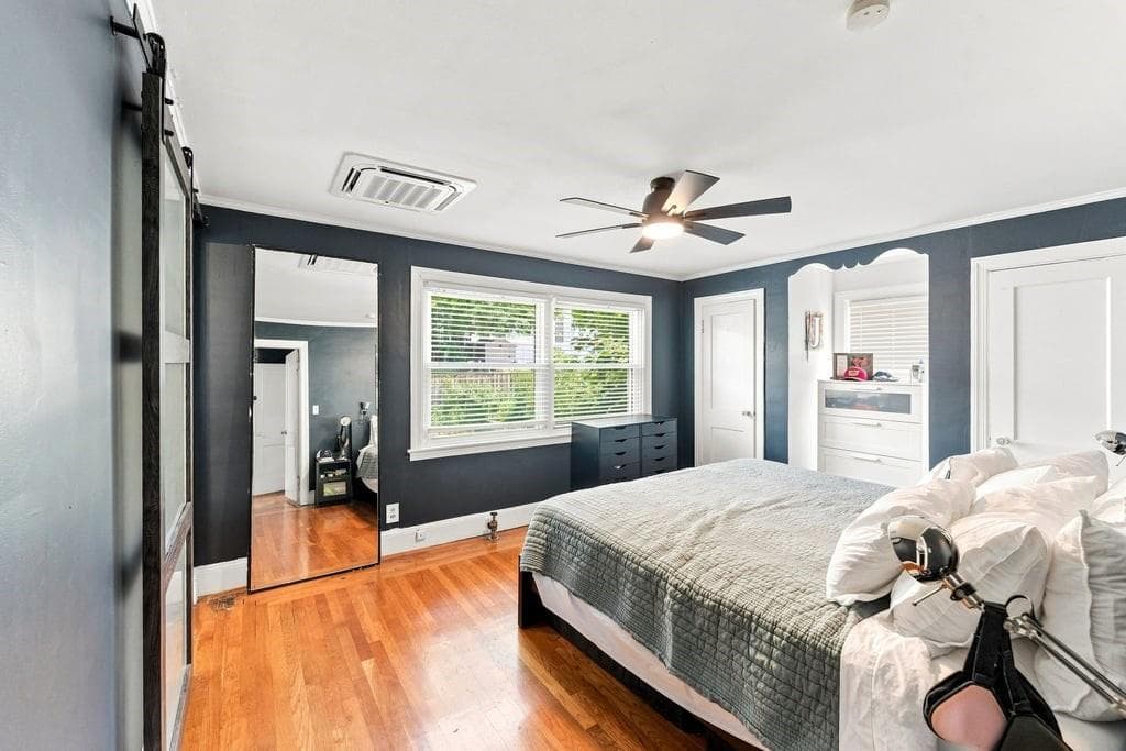 41 Rochambeau Avenue photo 26