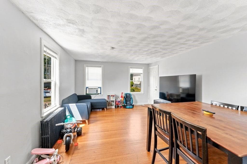 41 Rochambeau Avenue photo 32