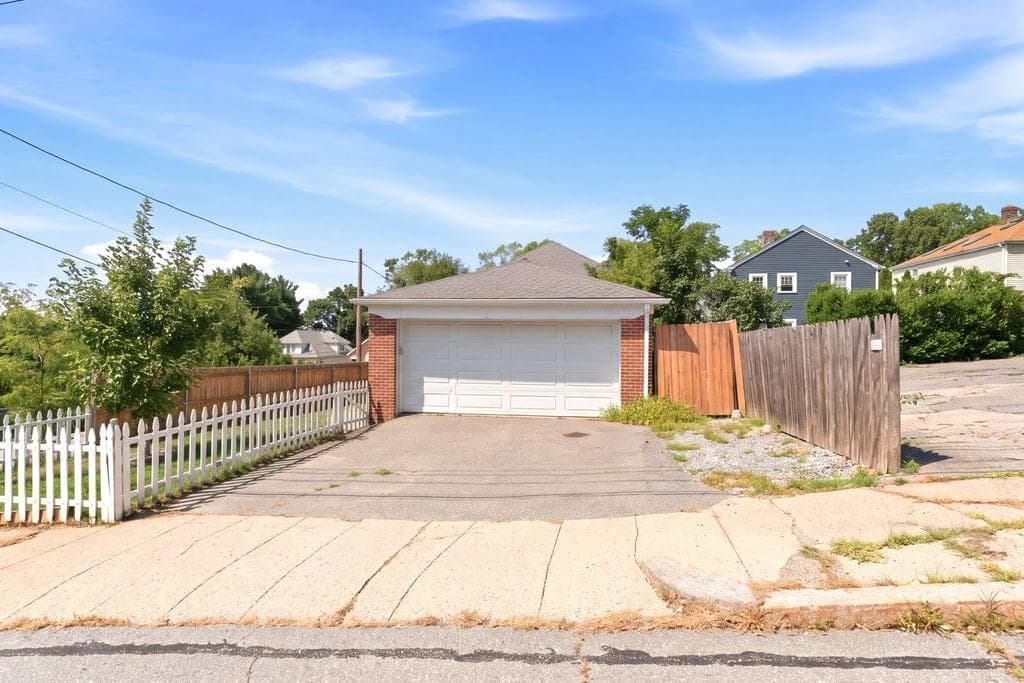 41 Rochambeau Avenue photo 5