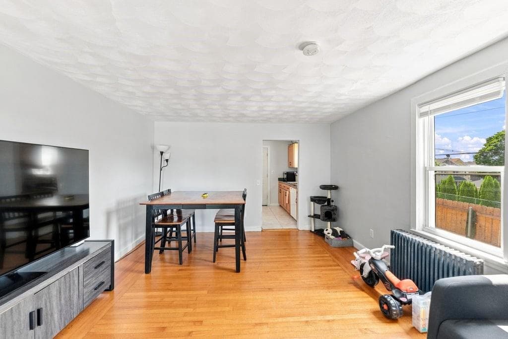 41 Rochambeau Avenue photo 33