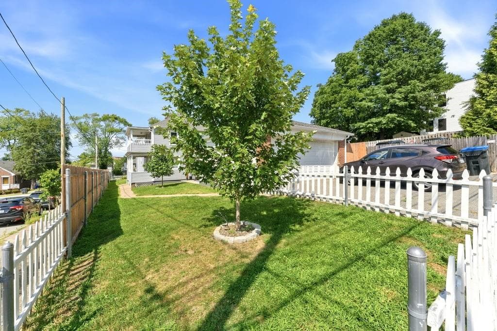 41 Rochambeau Avenue photo 4
