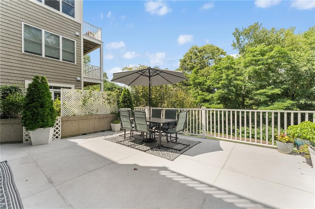 Condominium at 301 Church Street UNIT 108, South Kingstown, photo 20 of 31