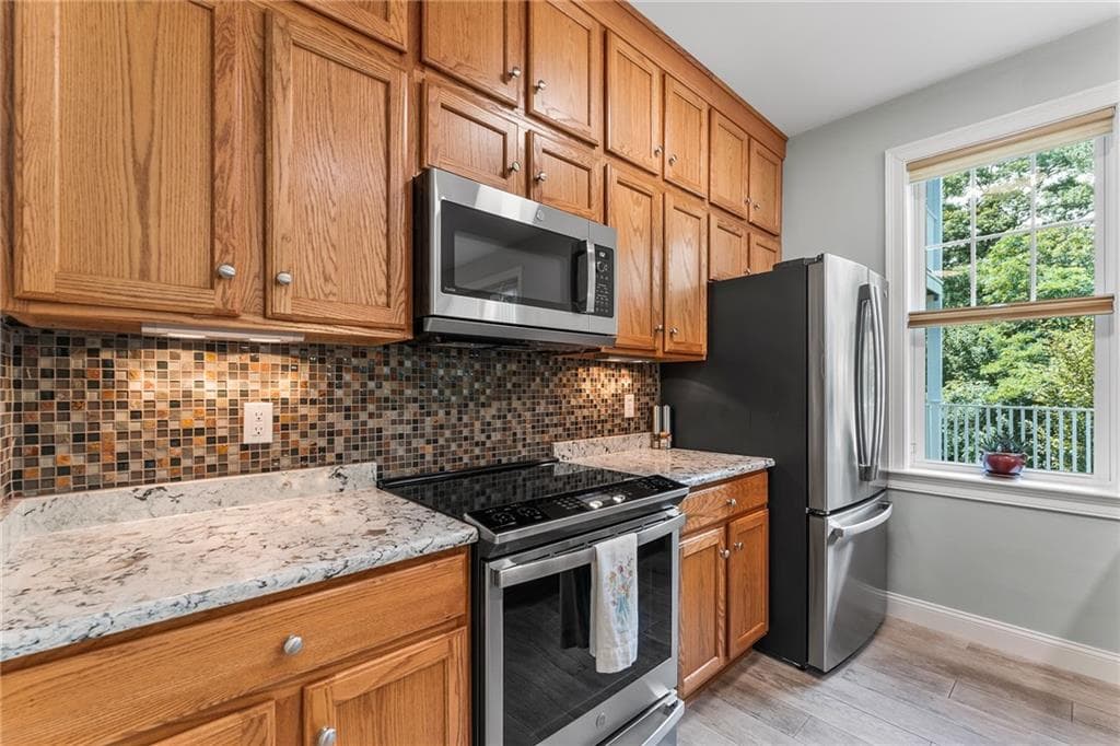 Condominium at 301 Church Street UNIT 108, South Kingstown, photo 9 of 31