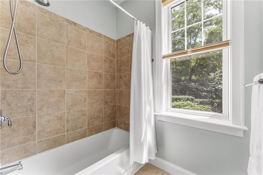 Condominium at 301 Church Street UNIT 108, South Kingstown, photo 18 of 31