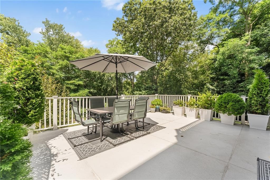 Condominium at 301 Church Street UNIT 108, South Kingstown, photo 21 of 31