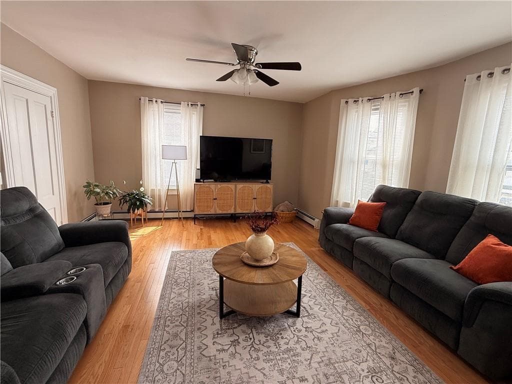 1289 Cranston Street photo 12