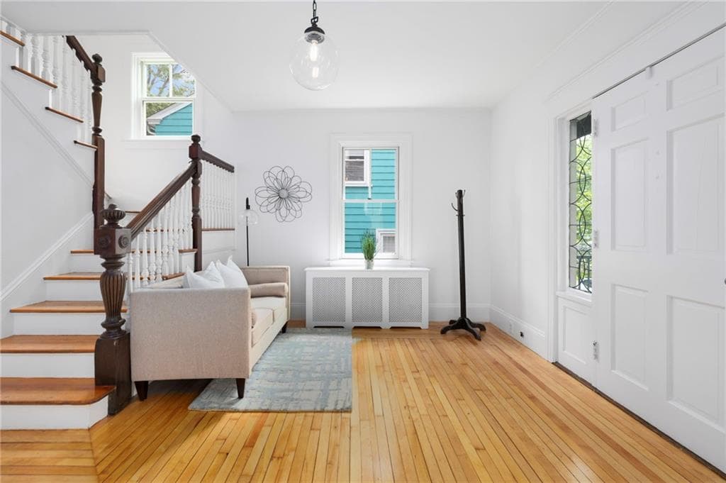 22 Ogden Street photo 8