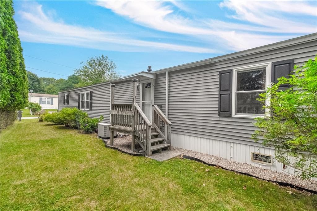 464 #103 Gardiner Road photo 31