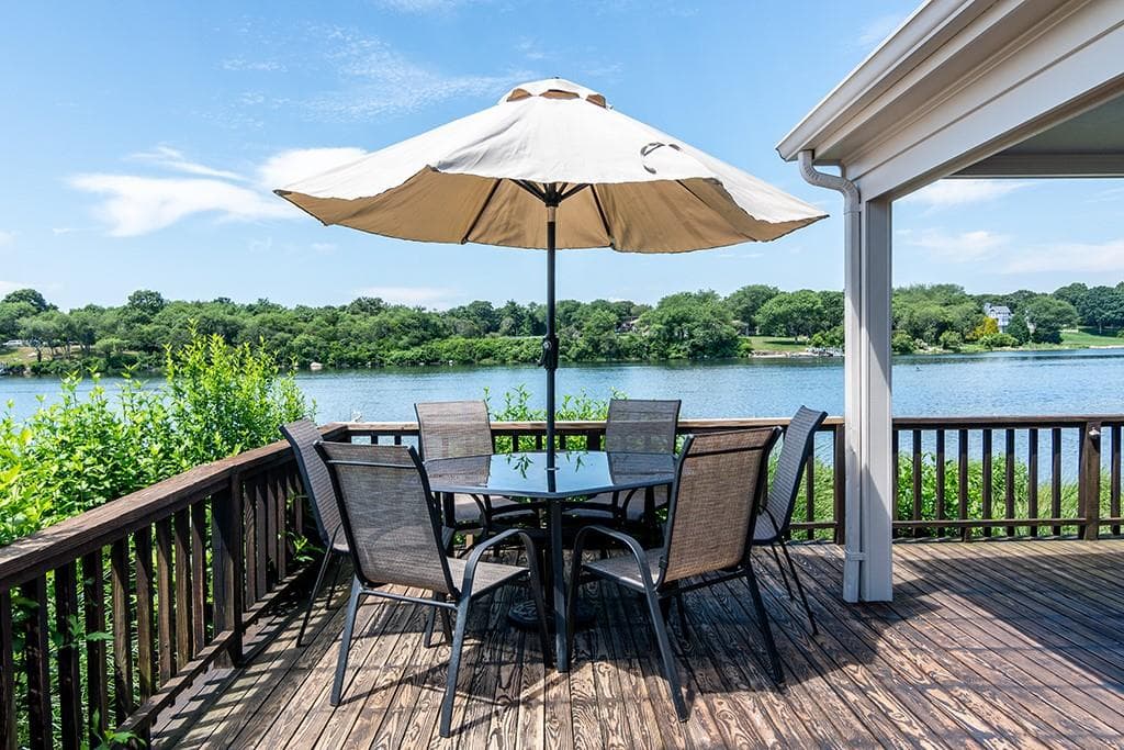 Single Family Residence at 65 Sheldon Point Road, South Kingstown, photo 9 of 33