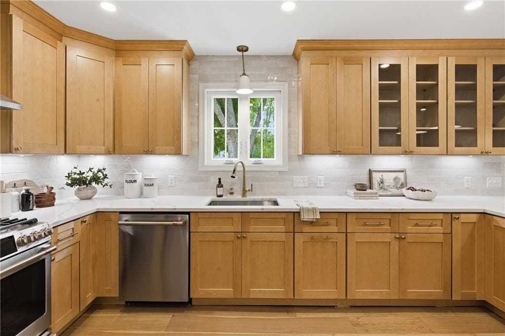 42 Orchard Avenue photo 13