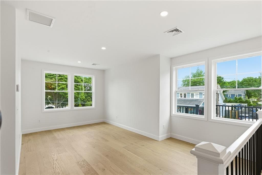 42 Orchard Avenue photo 22