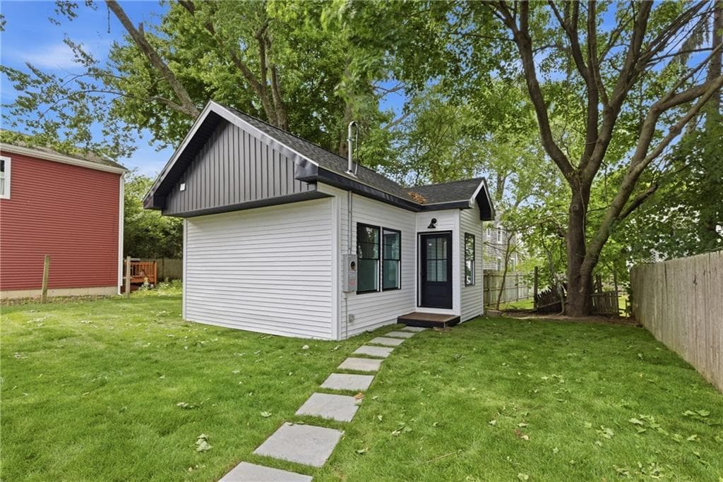 42 Orchard Avenue photo 36