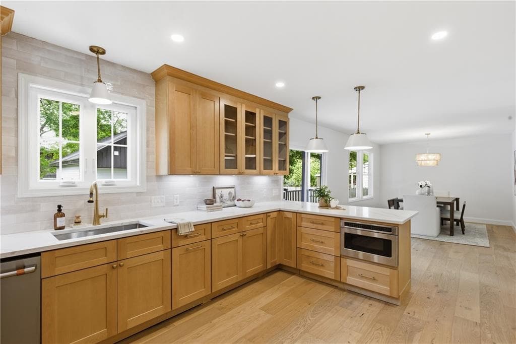 42 Orchard Avenue photo 9