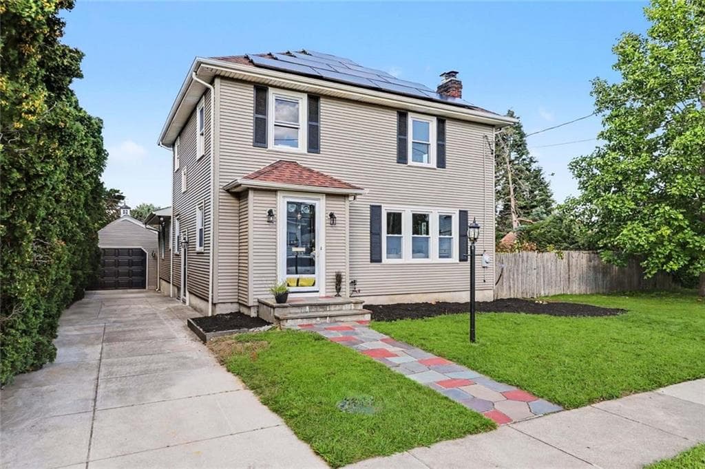 235 Beckwith Street