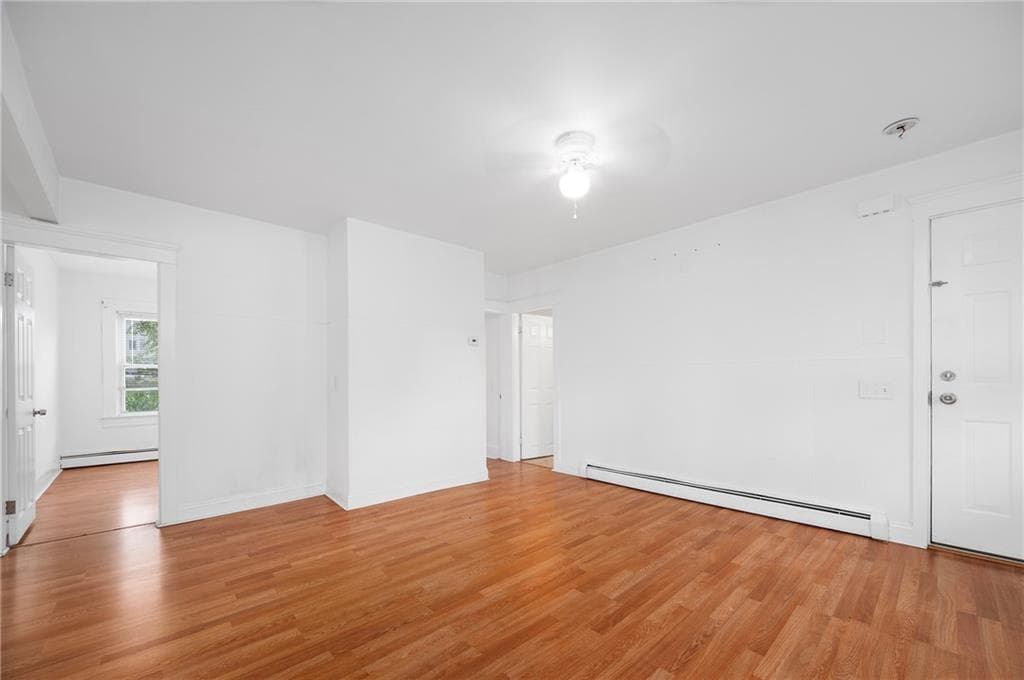 145 Tell Street UNIT B photo 2