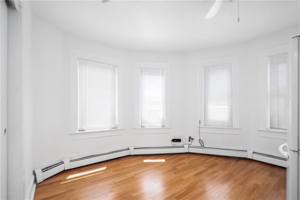145 Tell Street UNIT B photo 6