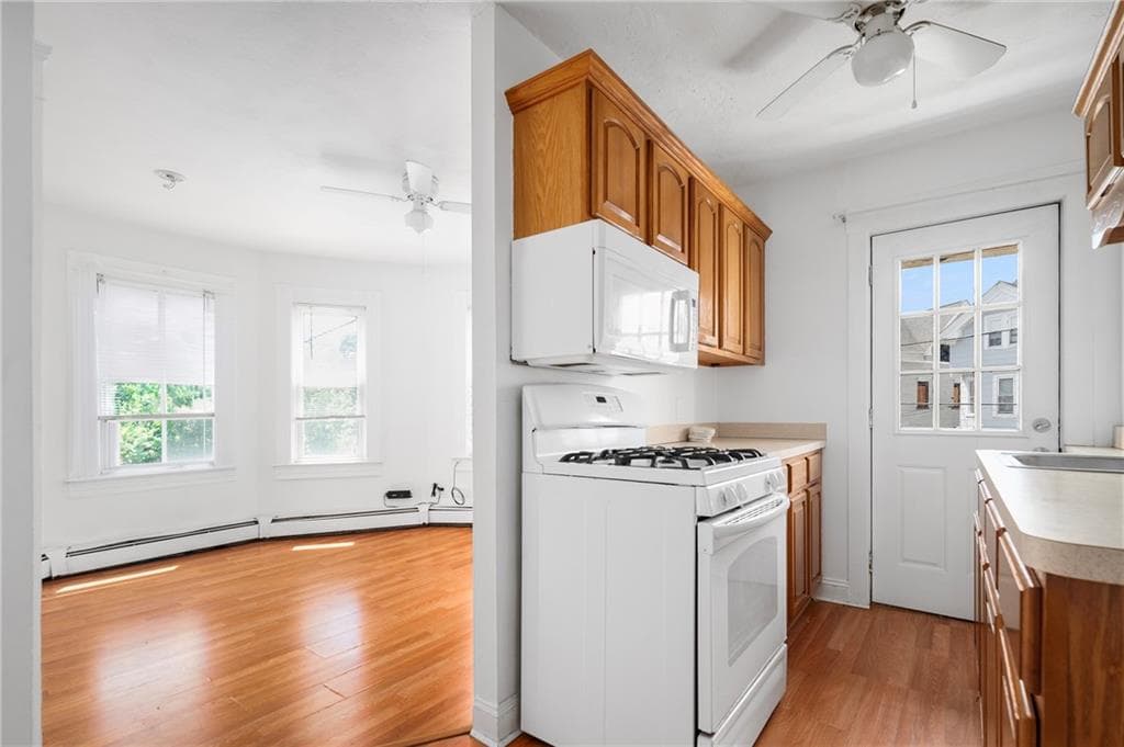 145 Tell Street UNIT B photo 4
