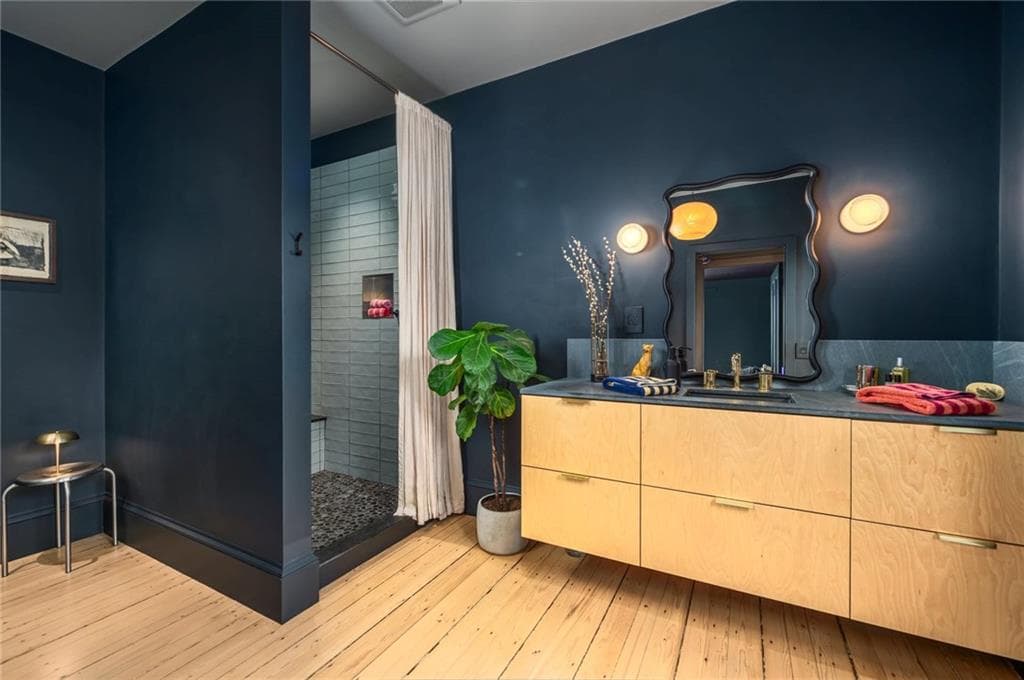 66 Halsey Street photo 27