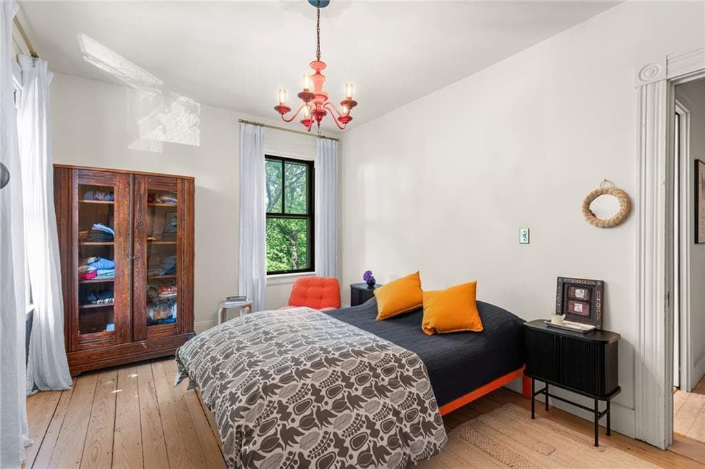 66 Halsey Street photo 29