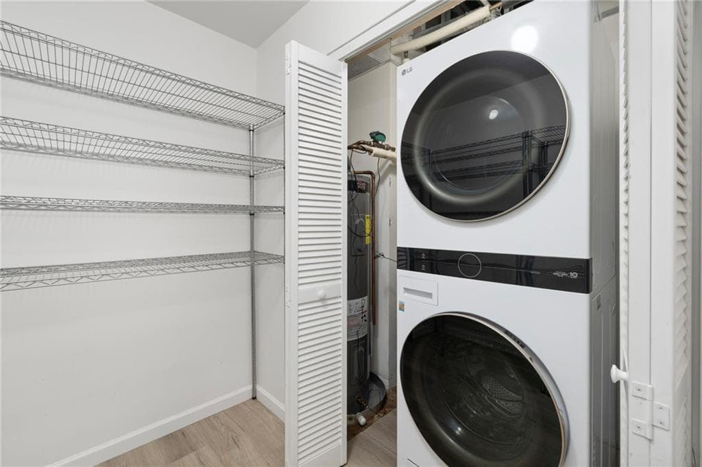 494 Woonasquatucket Avenue UNIT 206 photo 16