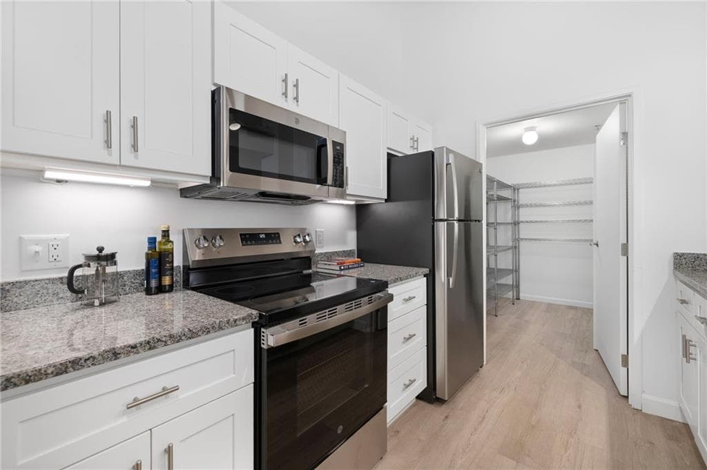 494 Woonasquatucket Avenue UNIT 206 photo 12