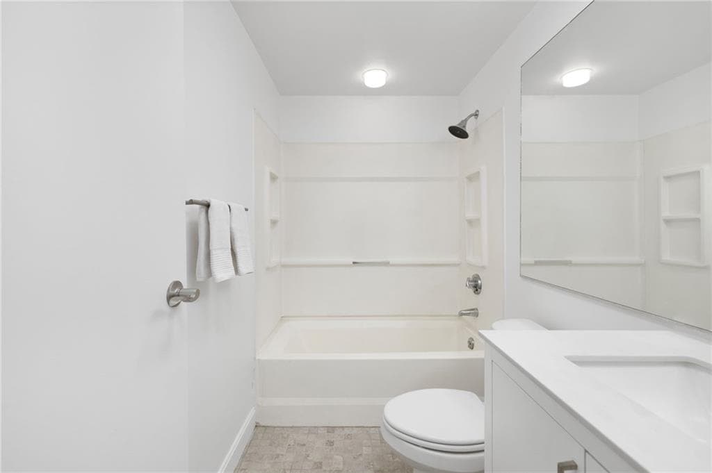 494 Woonasquatucket Avenue UNIT 206 photo 22