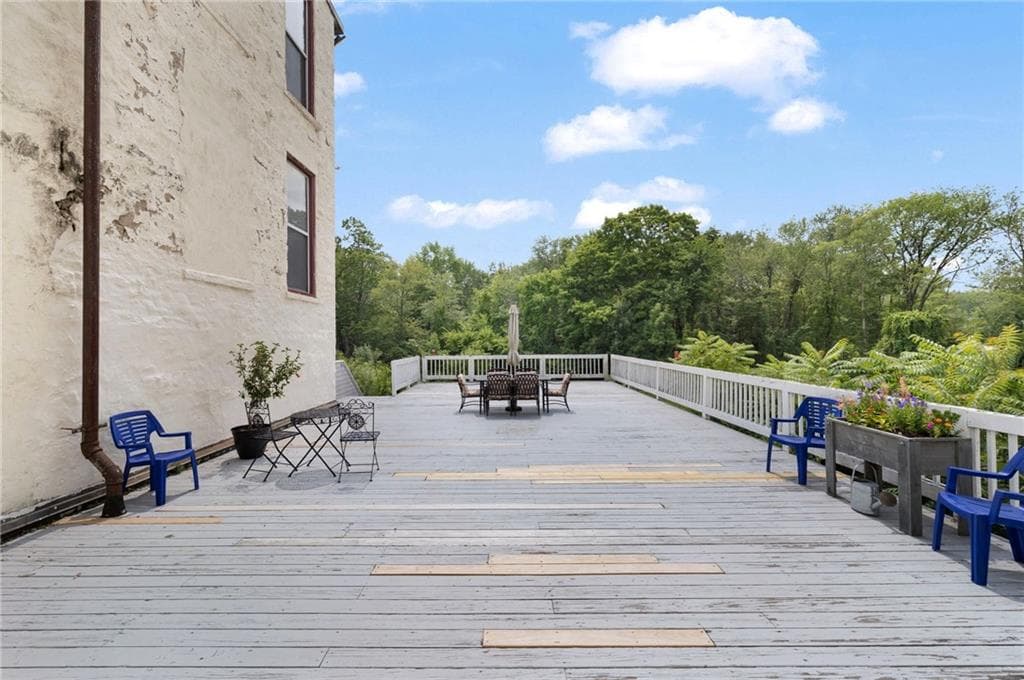 494 Woonasquatucket Avenue UNIT 206 photo 33