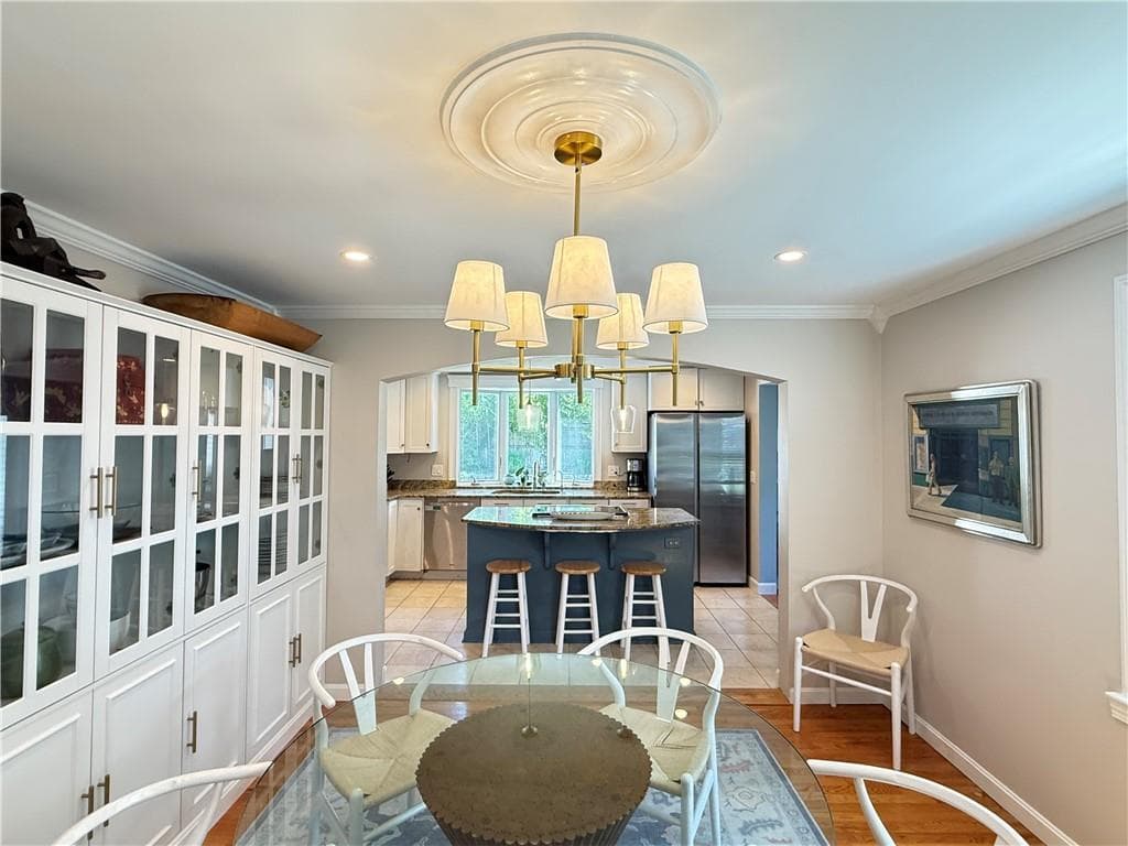 Single Family Residence at 11 Beech Tree Road, East Providence, photo 7 of 44