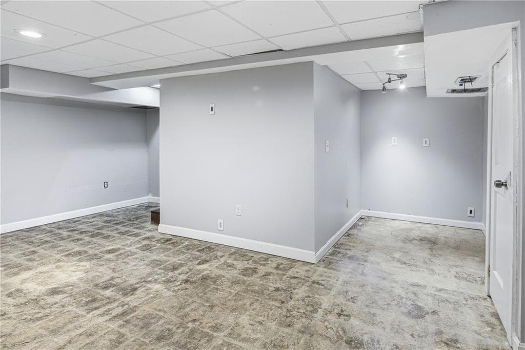 26 Tryon Avenue photo 47